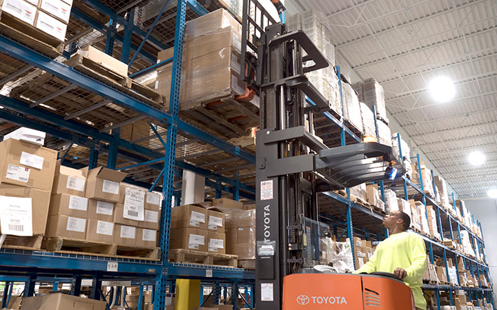 Forklift.jpg
